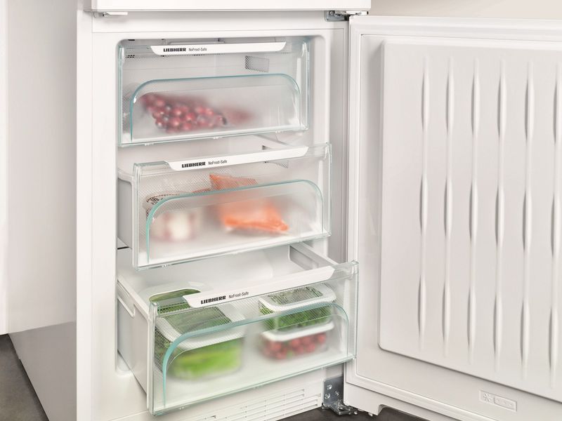 Двокамерний холодильник Liebherr CBNbs 4835 CBNbs 4835 фото