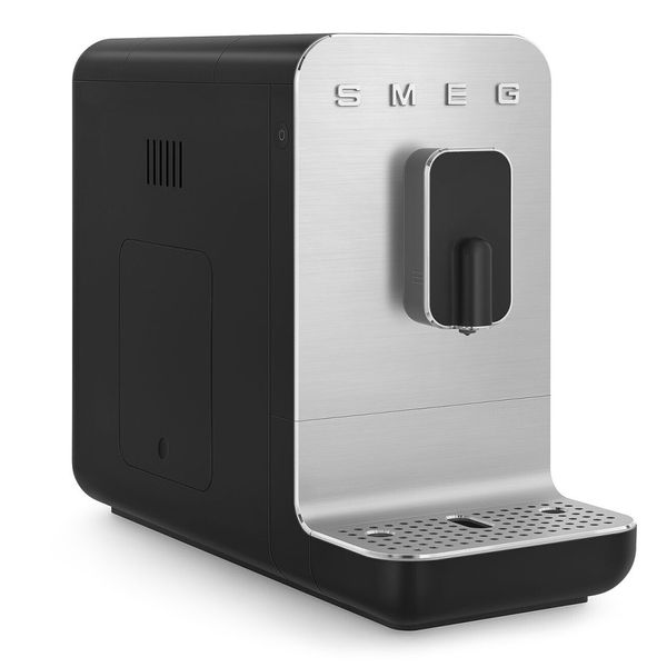 Smeg BCC01BLMEU - серія COLLEZIONE - Автоматична кавомашина, колір чорний матовий bcc01blmeu фото