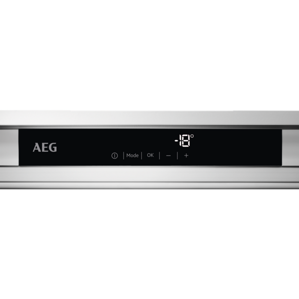 Морозильная камера AEG (ABR 818 F 6 NC) ABR 818 F 6 NC фото